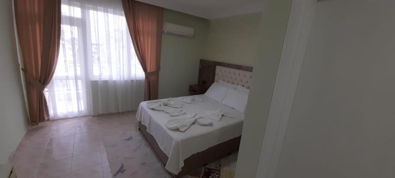 Hotel Villa Granada Анталия Екстериор снимка