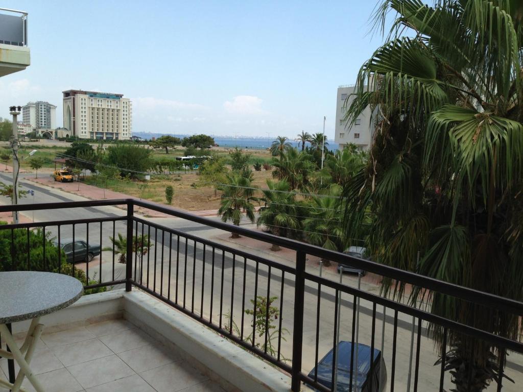 Hotel Villa Granada Анталия Екстериор снимка