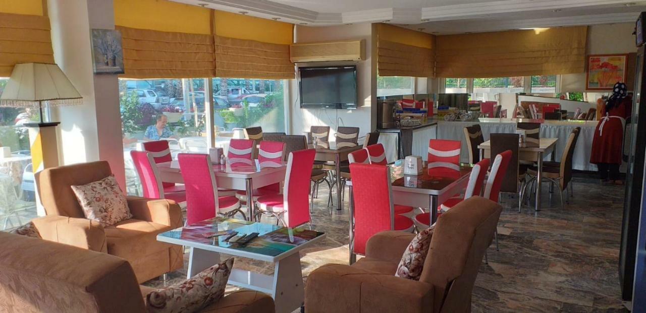 Hotel Villa Granada Анталия Екстериор снимка